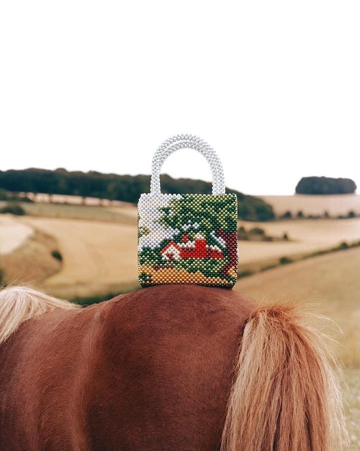 OK, I need your help! YESSS or NOOO to this little treasure?  #firstworldproblems / Anzeige