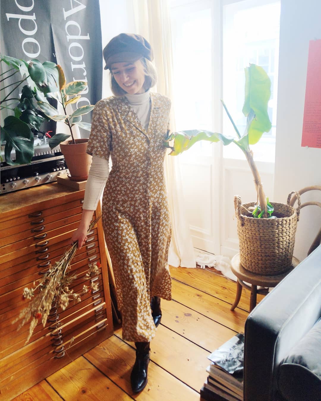 Picknickerin / Anzeige