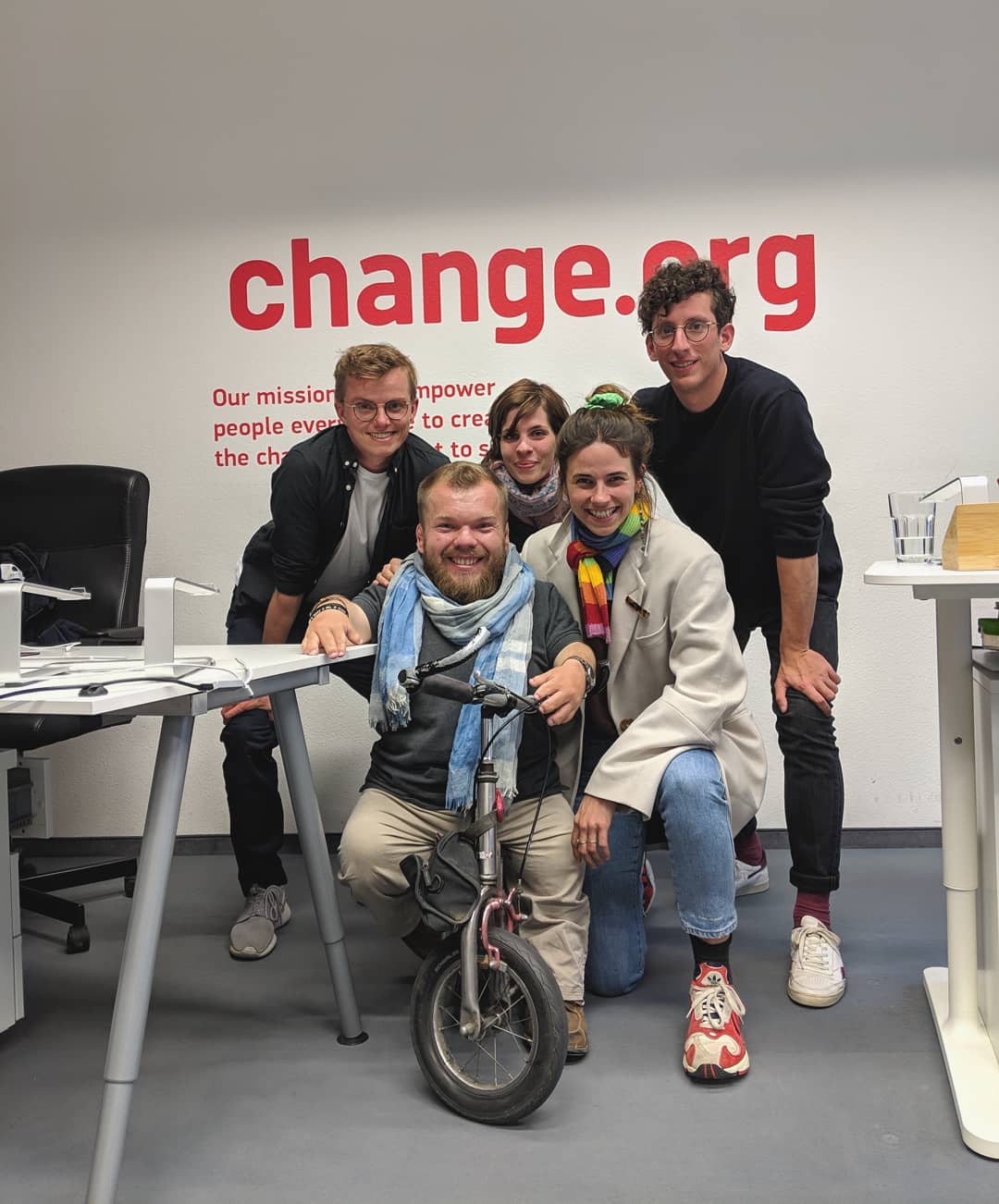 Say thank you again and again to those who support you ️ THANK YOU team @changedotorg - you're beautiful in every single way #christinaaguileravoice @jensspahn we won't be silent. #bettertogether #wasfürnspahn #wegmit219a