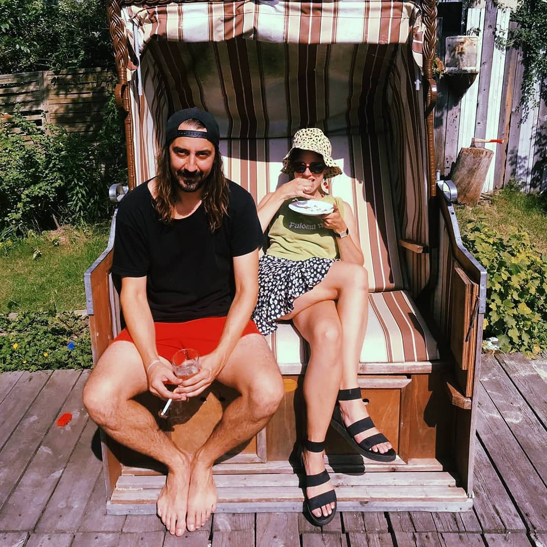 My man, my hat, my leg ️ #summer