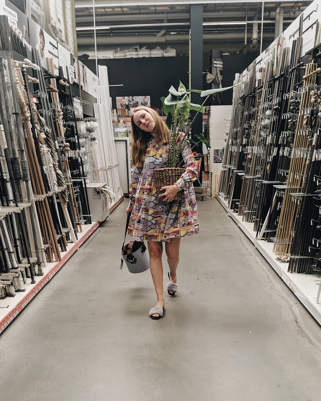 Neulich im Baumarkt  / Anzeige