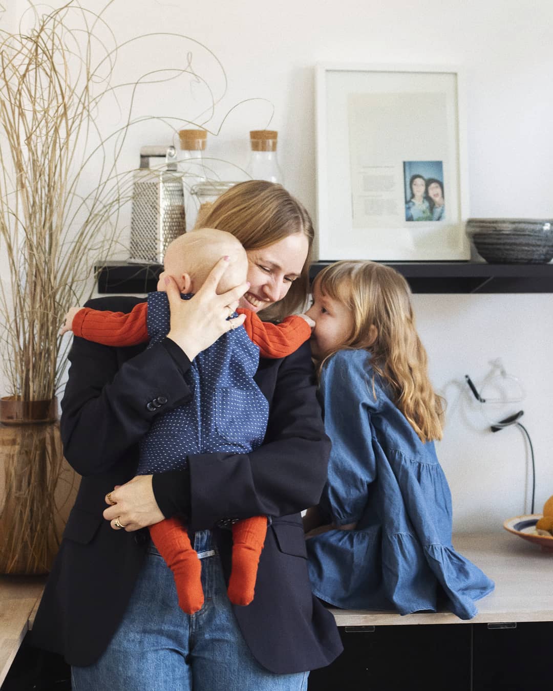 Exactly 3 Months today with this bundle full of love including sleepless nights, never ending cuddling times, (un)expected challenges, wonderful learnings & sweetest smiles. We are a team of four now and I couldn’t be any happier although this is a tough & rough job with a lot of mistakes and less perfection. I can’t ask for more and I am so excited to see my babies grow up ️ Anzeige | Both kids wear @arket_children and Otto’s outfit is part of ARKET's latest Baby & Newborn assortment to welcome new family members into the world. The collection is carefully made from sustainable and responsibly-sourced materials including soft organic cotton and merino wool. All products are made to be used and loved for a long time and handed down when outgrown. #ARKETchildren #ARKET